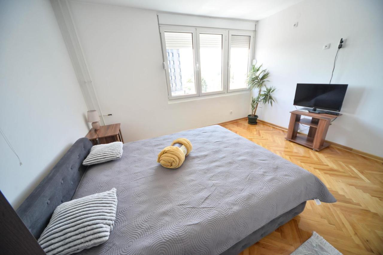 Apartman Centar Lux Pirot Exteriér fotografie