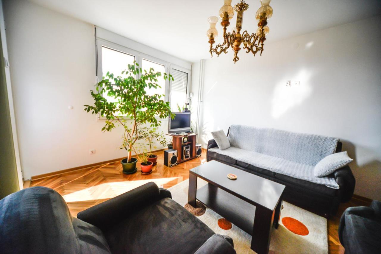 Apartman Centar Lux Pirot Exteriér fotografie